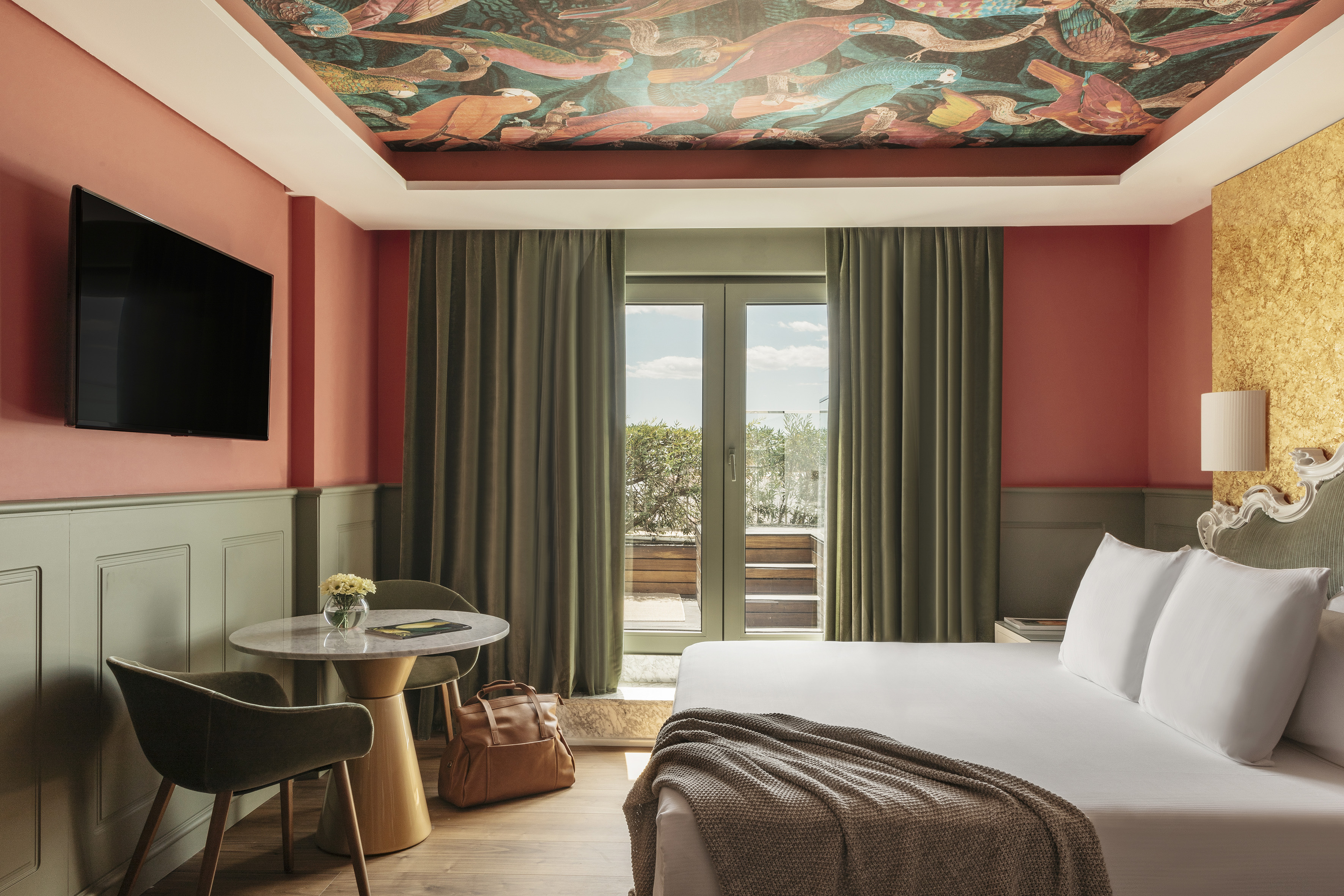 160cHotelColonGranMelia-Grand Premium Red Level with Terrace